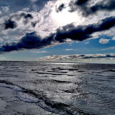 6 Person In Store Fuglede-by Traum * Store Fuglede